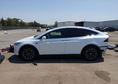 2019 Tesla Model X 100d/75d/long Range, daño Trasero, Iaai lote 45841570, foto 15 de 21