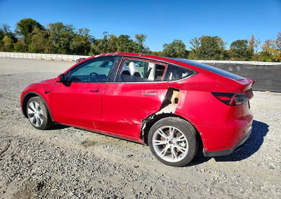 2023 Tesla Model Y, daño Lateral, Copart lote 73977316, foto 2 de 12