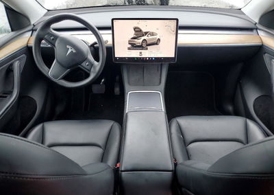 2023 Tesla Model Y, uszkodzenie: Przód, Copart lot 70141056, zdjęcie 8 z 12