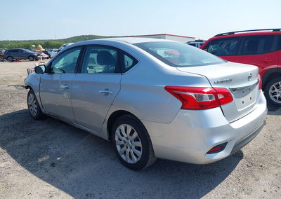 2019 Nissan Sentra S, daño Generalizado, Iaai lote 45862891, foto 3 de 17