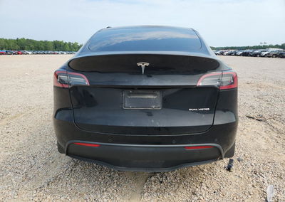 2021 Tesla Model Y, Minor Dents/Scratches damage, Copart lot 61363656, photo 6 of 12