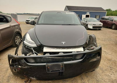 2021 Tesla Model Y, Front End damage, Copart lot 60492336, photo 5 of 12