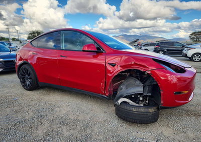 2022 Tesla Model Y, Front End damage, Copart lot 74309386, photo 4 of 13