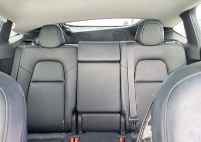 2024 Tesla Model Y, uszkodzenie: Tył, Copart lot 68897436, zdjęcie 10 z 16