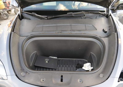 2023 Tesla Model Y Awd/long Range Dual Motor All-wheel Drive, daño Frontal izquierdo, Iaai lote 46063947, foto 10 de 20