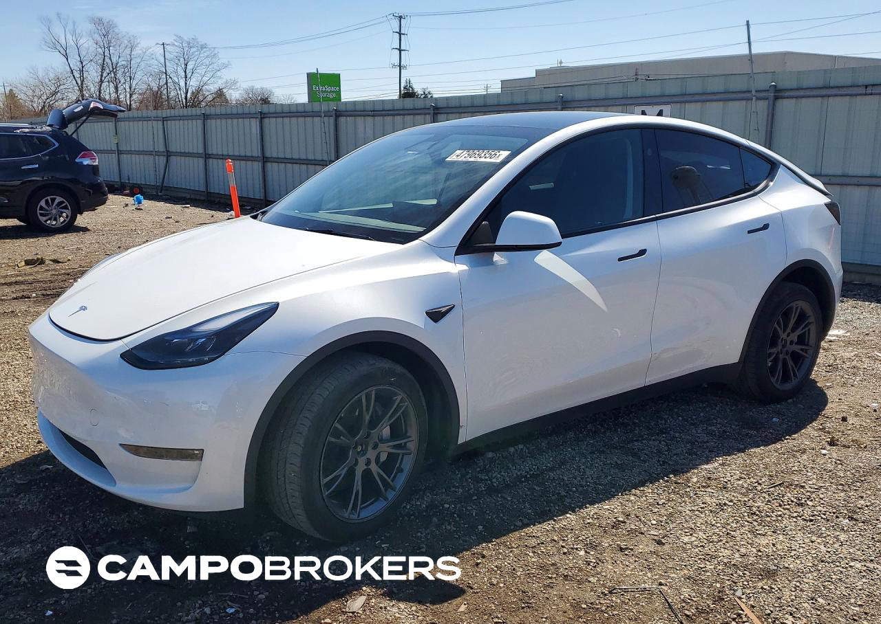 2024 Tesla Model Y, uszkodzenie: Bok, Copart lot 47969356