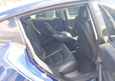 2022 Tesla Model 3 Rear-wheel Drive, Front End damage, Iaai lot 45801057, photo 8 of 17