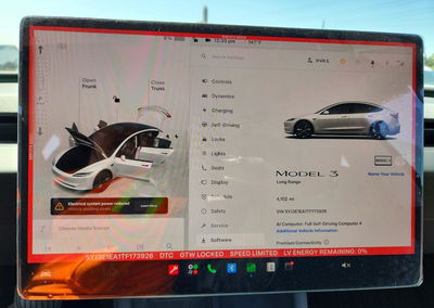 2026 Tesla Model 3, daño Frontal, Copart lote 68400816, foto 9 de 15
