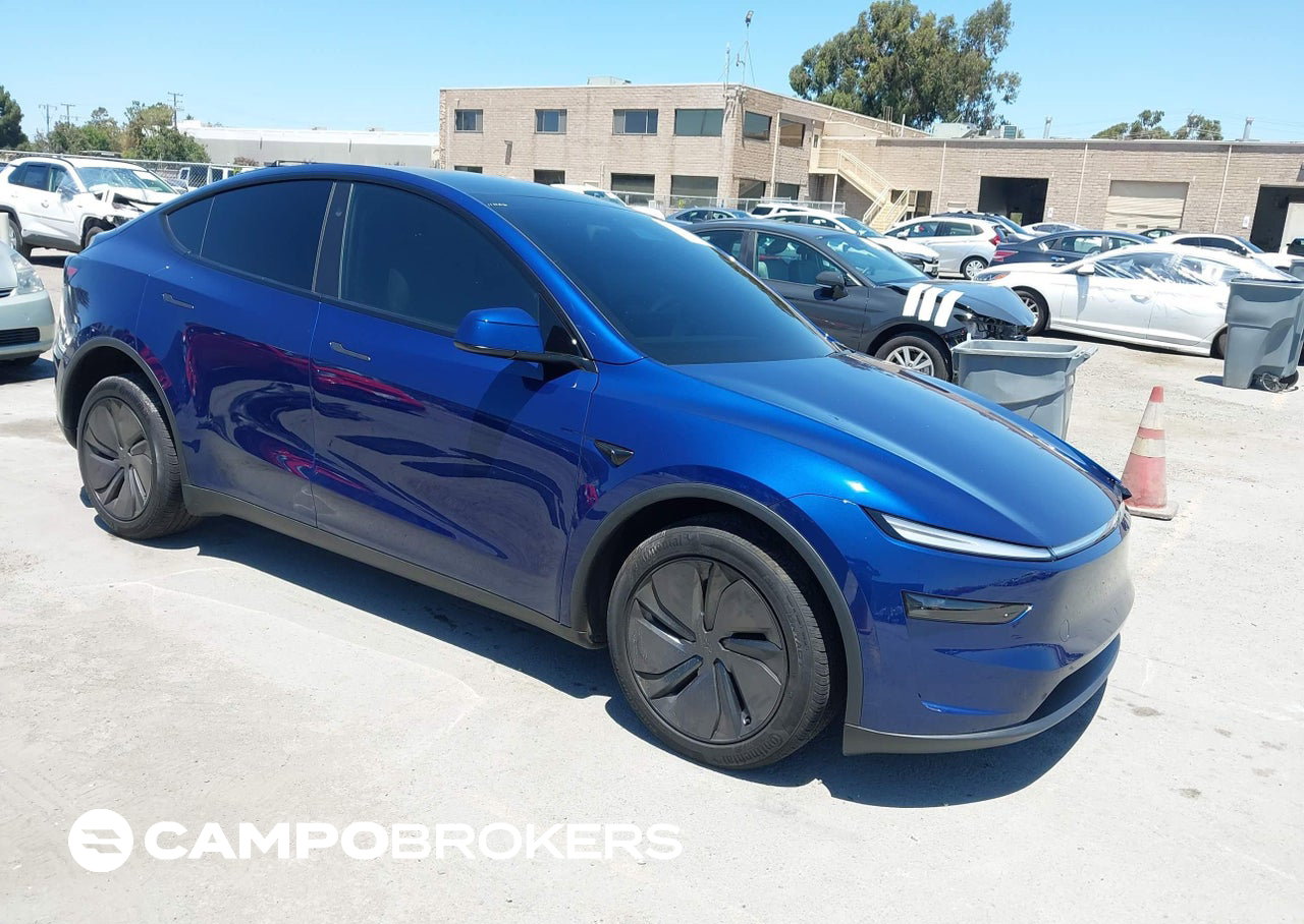 2026 Tesla Model Y Premium Rear-wheel Drive/rear-wheel Drive, daño Frontal izquierdo, Iaai lote 45640795