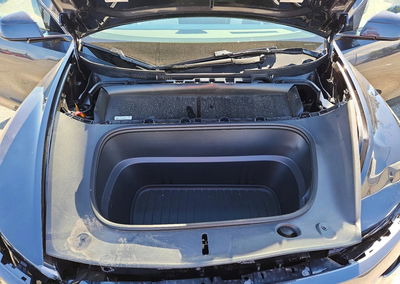 2026 Tesla Model Y, uszkodzenie: Ao, Copart lot 68446986, zdjęcie 11 z 14