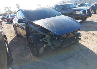 2026 Tesla Model Y Premium Rear-wheel Drive/rear-wheel Drive, daño Frontal, Iaai lote 46164900