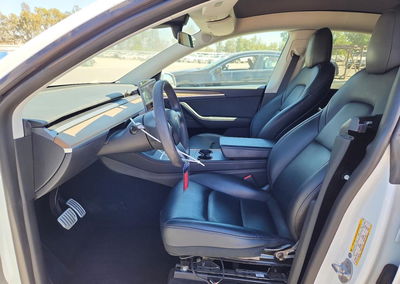 2022 Tesla Model Y, daño Frontal, Copart lote 67380416, foto 7 de 16