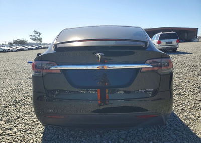 2020 Tesla Model X, daño Frontal, Copart lote 73090306, foto 6 de 14