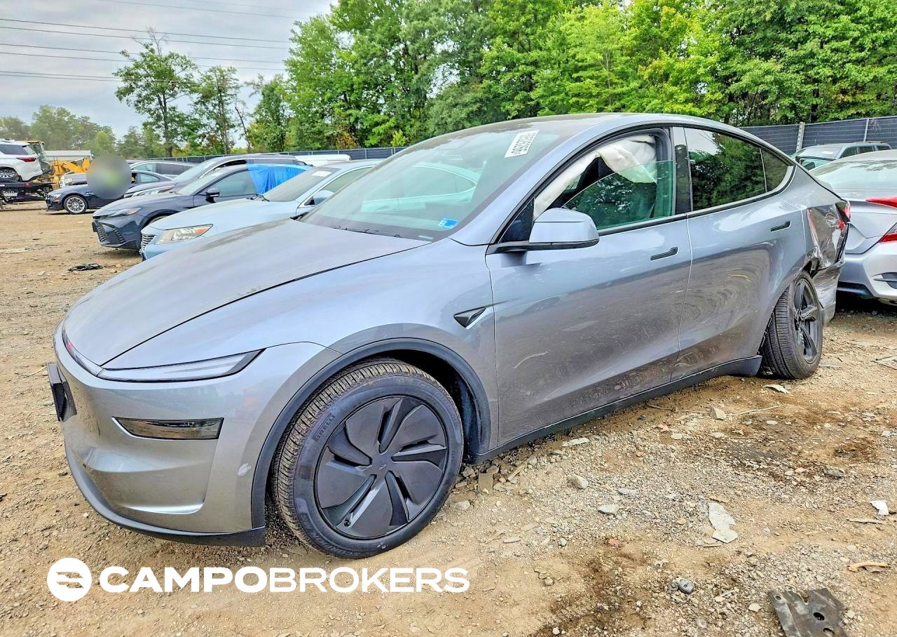 2026 Tesla Model Y, daño Trasero, Copart lote 69526266