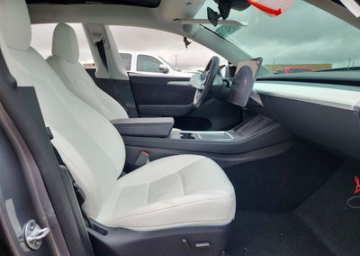 2024 Tesla Model Y, daño Frontal, Copart lote 69462076, foto 7 de 14