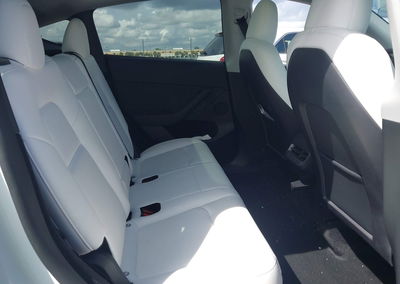 2023 Tesla Model Y Awd/long Range Dual Motor All-wheel Drive, uszkodzenie: Prawy przód, Iaai lot 46142857, zdjęcie 8 z 16