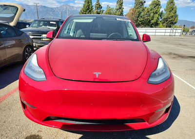 2021 Tesla Model Y, daño Abolladuras/rayones menores, Copart lote 71296046, foto 5 de 13