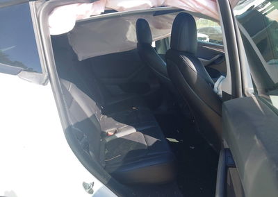 2023 Tesla Model Y, uszkodzenie: Przód, Iaai lot 46121904, zdjęcie 8 z 14