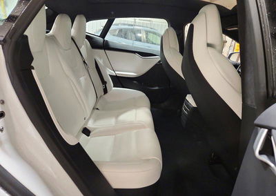 2020 Tesla Model S, Rear End damage, Copart lot 73619396, photo 10 of 15