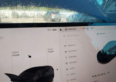 2026 Tesla Model Y Premium Rear-wheel Drive/rear-wheel Drive, daño Frontal, Iaai lote 46164900, foto 18 de 20