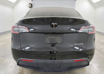 2022 Tesla Model Y, daño Frontal, Copart lote 70558236, foto 6 de 15