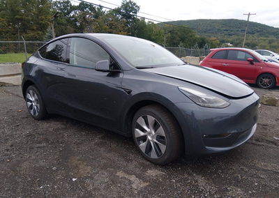 2023 Tesla Model Y Awd/long Range Dual Motor All-wheel Drive, uszkodzenie: Zalanie, Iaai lot 46182359