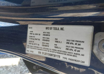 2019 Tesla Model 3 Long Range/mid Range/standard Range/standard Range Plus, uszkodzenie: Lewy tył, Iaai lot 46317582,