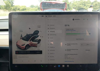 2023 Tesla Model Y Awd/long Range Dual Motor All-wheel Drive, uszkodzenie: Prawy bok, Iaai lot 45675160, zdjęcie 18 z 19