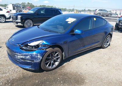 2023 Tesla Model 3 Rear-wheel Drive, Left Front damage, Iaai lot 45582992, photo 2 of 15