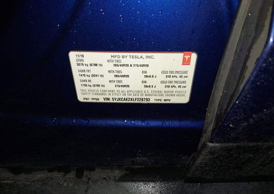 2020 Tesla Model X Long Range Dual Motor All-wheel Drive/long Range Plus Dual Motor All-wheel Drive, uszkodzenie: Przód,