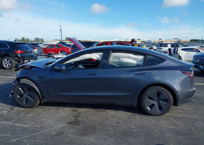 2022 Tesla Model 3 Rear-wheel Drive, daño Frontal, Iaai lote 46303264, foto 13 de 15