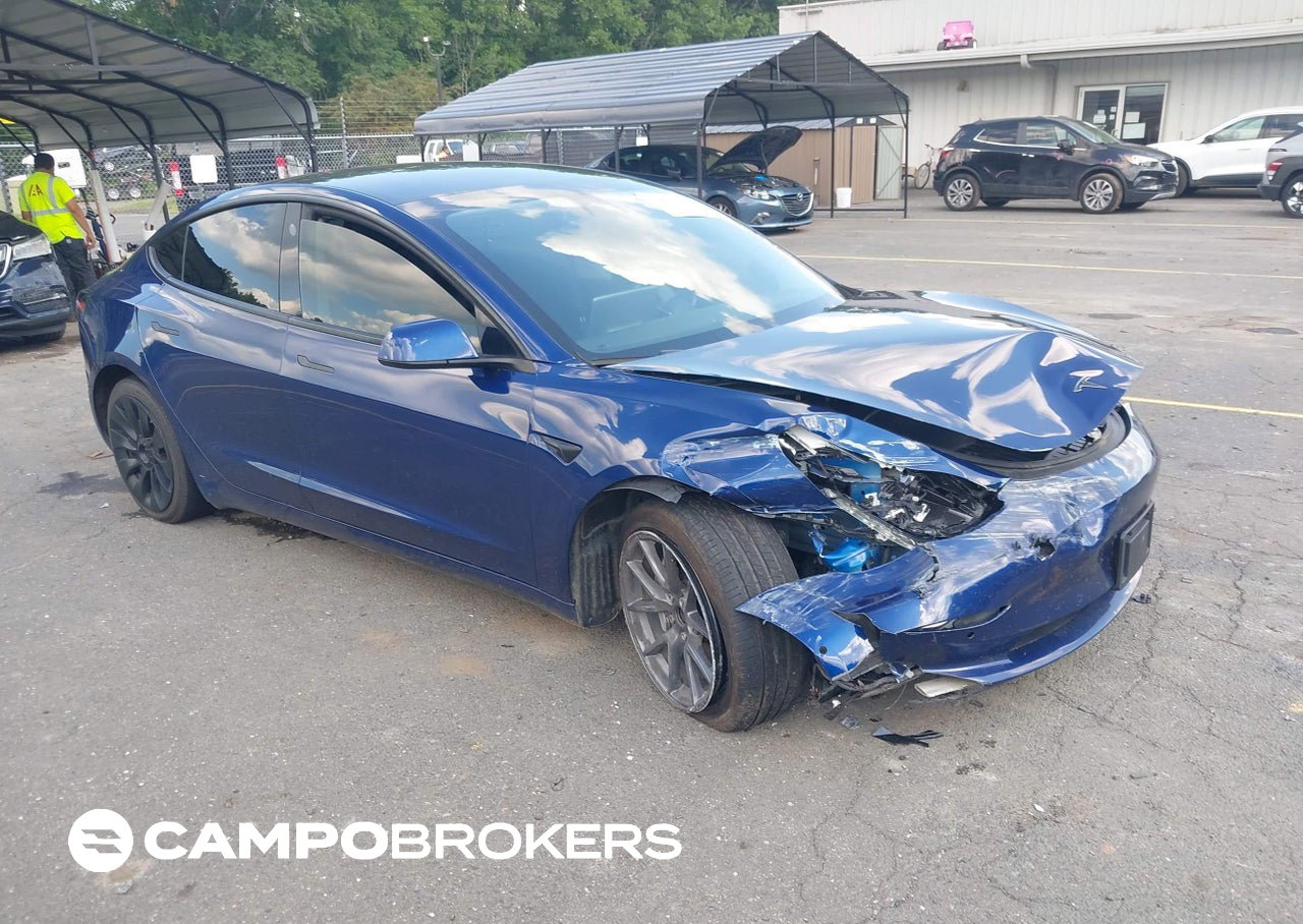 2022 Tesla Model 3 Rear-wheel Drive, Front End damage, Iaai lot 45801057