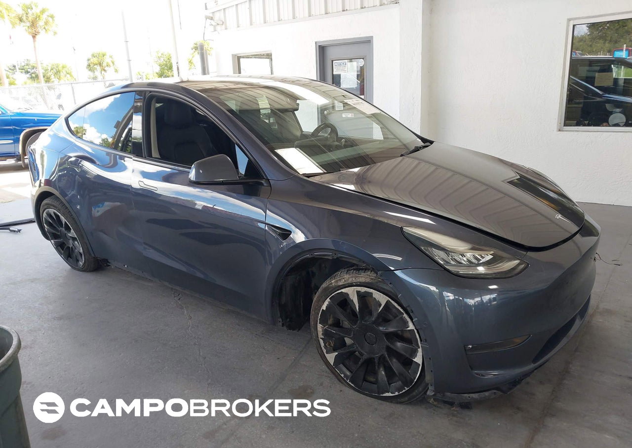 2022 Tesla Model Y Long Range Dual Motor All-wheel Drive, Suspension damage, Iaai lot 46105787