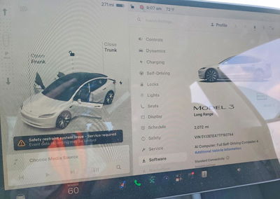 2026 Tesla Model 3, daño Frontal, Copart lote 68718656, foto 9 de 14