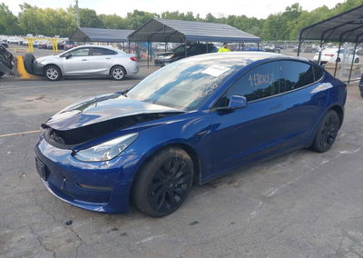 2022 Tesla Model 3 Rear-wheel Drive, Front End damage, Iaai lot 45801057, photo 2 of 17