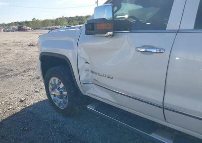 2019 Gmc Sierra 2500hd Denali, uszkodzenie: Tył, Iaai lot 46366501, zdjęcie 17 z 17