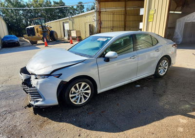 2023 Toyota Camry Le, пошкодження: Передня частина, Copart лот 73068386