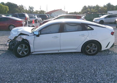 2023 Kia K5 Lxs, uszkodzenie: Przód, Iaai lot 45918090, zdjęcie 13 z 15