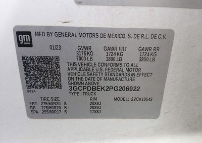 2023 Chevrolet Silverado 1500 4wd  Short Bed Custom, uszkodzenie: Prawy przód, Iaai lot 45936562, zdjęcie 9 z 16