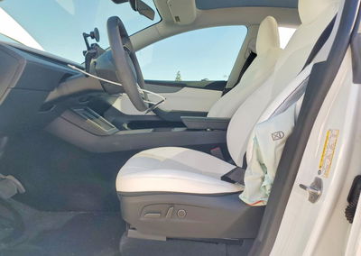2026 Tesla Model Y, uszkodzenie: Bok, Copart lot 69553206, zdjęcie 7 z 14