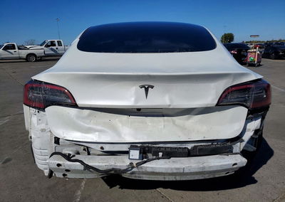 2023 Tesla Model 3, daño Trasero, Copart lote 73890006, foto 6 de 12