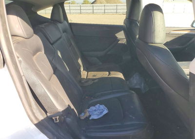 2023 Tesla Model Y, daño Trasero, Copart lote 71847106, foto 10 de 12