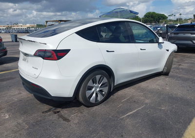 2023 Tesla Model Y Awd/long Range Dual Motor All-wheel Drive, uszkodzenie: Prawy przód, Iaai lot 46142857, zdjęcie 4 z 16