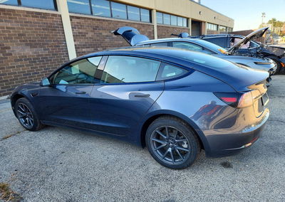 2022 Tesla Model 3, daño Bajos, Copart lote 73671746, foto 2 de 12