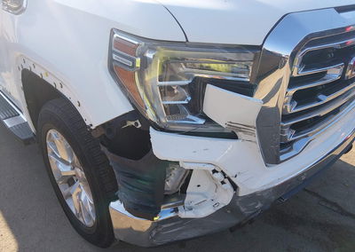 2020 Gmc Sierra 1500 4wd  Short Box Slt, Right Front damage, Iaai lot 46093447, photo 6 of 17