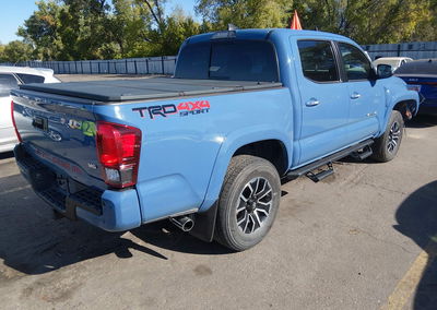 2019 Toyota Tacoma Trd Sport, daño Frontal, Iaai lote 46208235, foto 4 de 17
