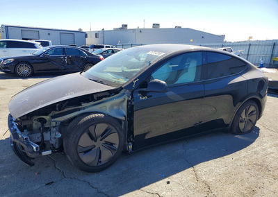 2026 Tesla Model Y, daño Frontal, Copart lote 71314316