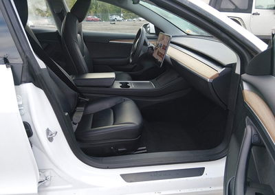 2023 Tesla Model 3 Rear-wheel Drive, Flood damage, Iaai lot 46182871, photo 5 of 11