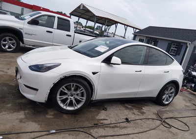2023 Tesla Model Y Awd/long Range Dual Motor All-wheel Drive, uszkodzenie: Prawy bok, Iaai lot 45675160, zdjęcie 15 z 19