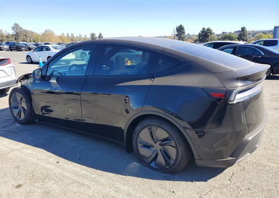 2026 Tesla Model Y, uszkodzenie: Przód, Copart lot 71314316, zdjęcie 2 z 15